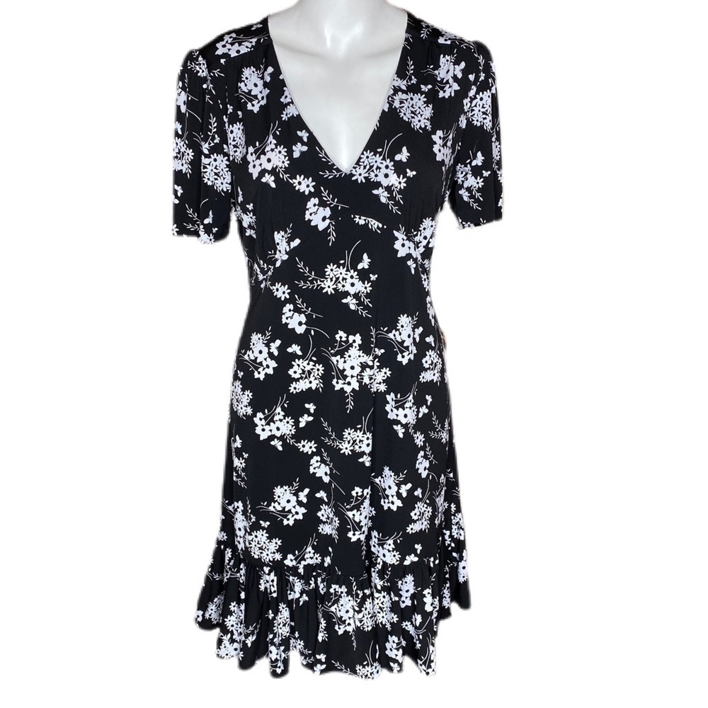 Micheal Micheal Kors Dress Floral Ruffled Hem Black White